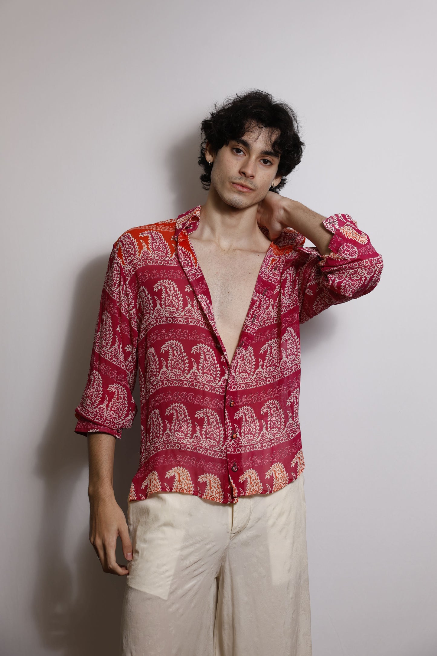 Camisa em Georgette de Seda Paisley - Magenta e Laranja