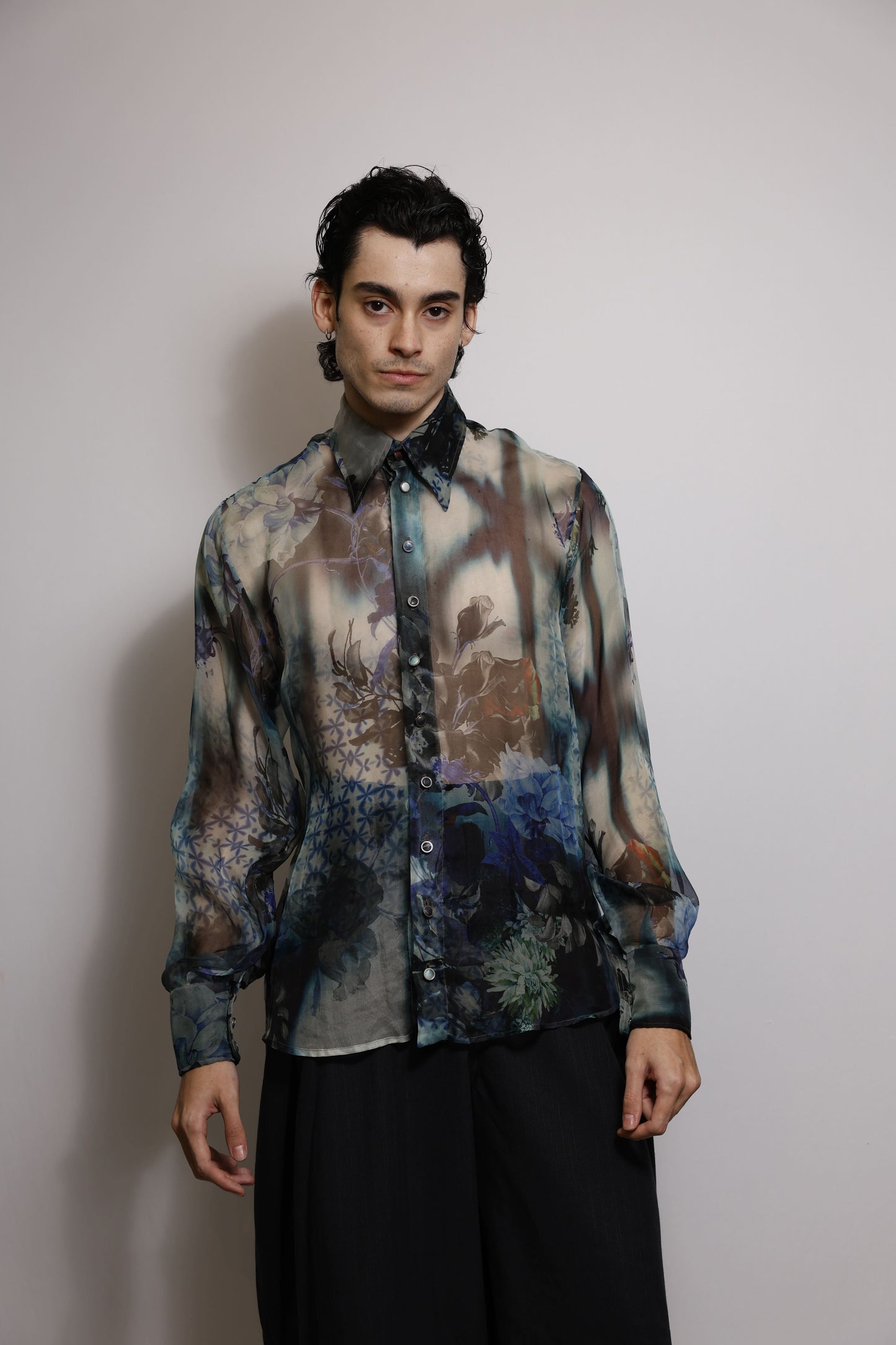 Camisa em Organza de Seda Pura Estampada - Azul noite