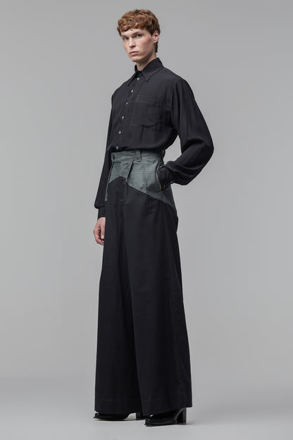 Pantalona com Pala Sinuosa em Algodão - Preto e Petróleo