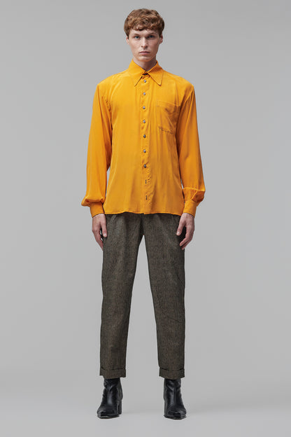 Camisa de Mangas Longas em Cetim de Seda Peletizado Amarelo-Ouro