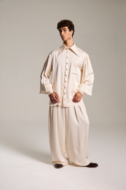 Camisa de Mangas Bufantes em Cetim de Viscose Champagne Etéreo